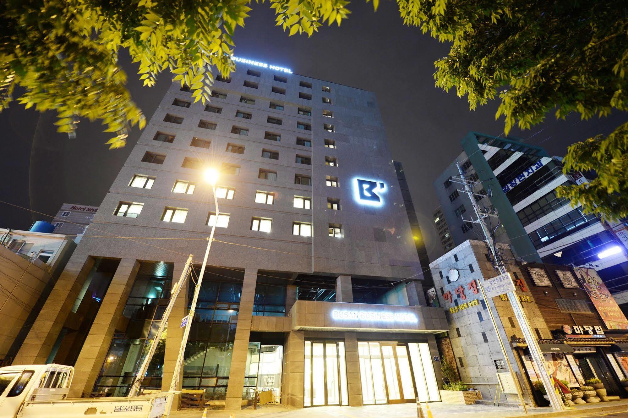 Busan Business Hotel Exteriör bild